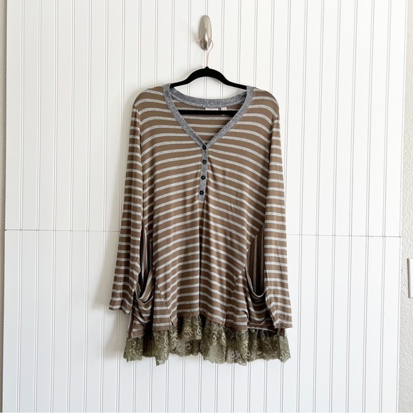 LOGO by Lori Goldstein 1X Striped Rib Knit Henley Top with Lace Trim - Picture 1 of 5